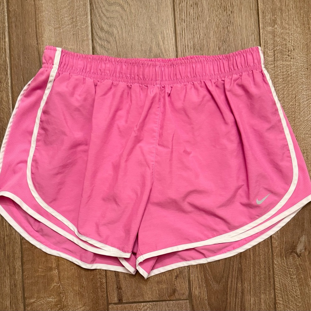 Nike Women's Dri-Fit Athletic Running Shorts 3-Pack Bundle - Picture 3 of 4